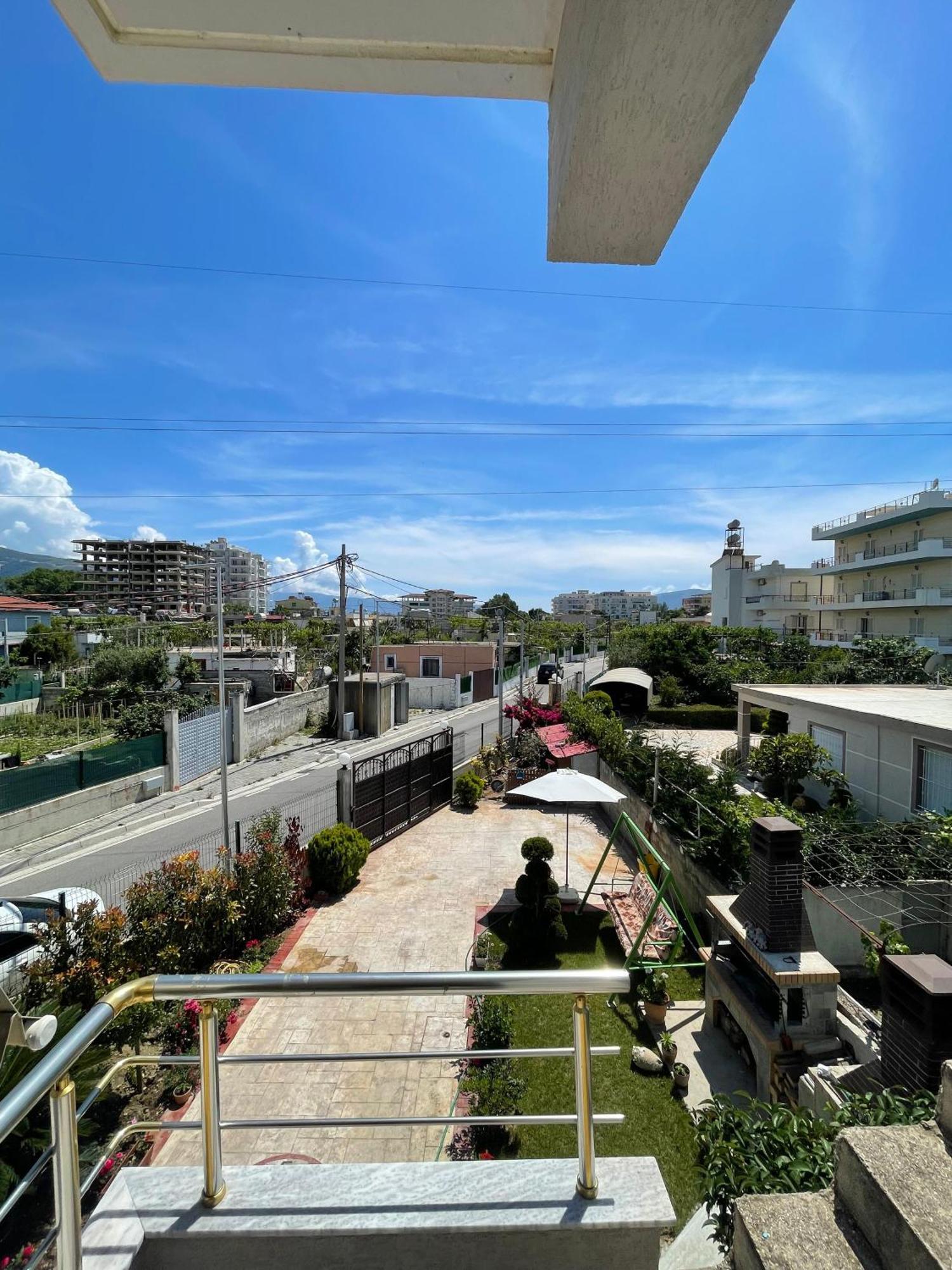 Apartament Garden House Wlora