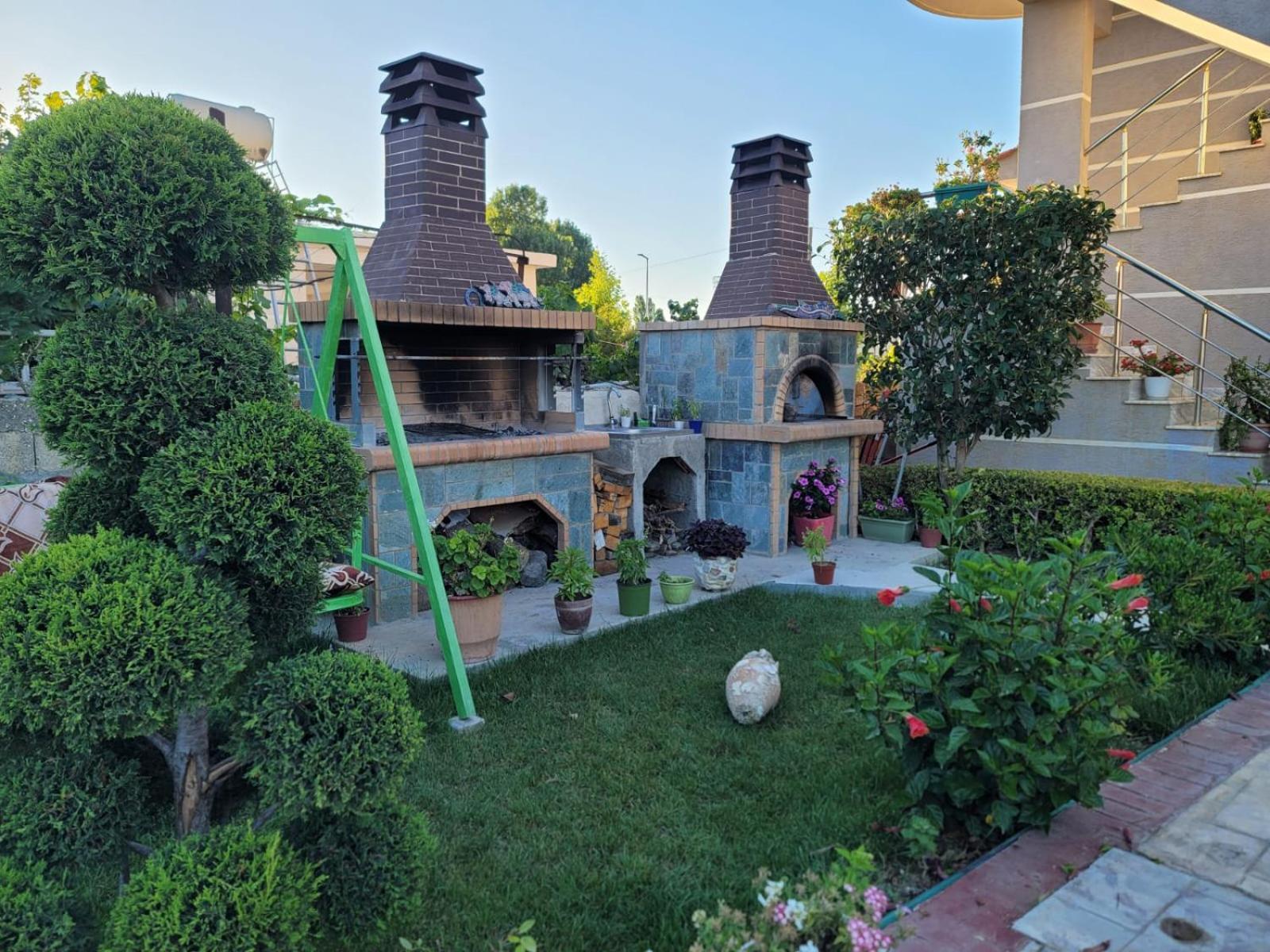 Garden House Apartament *